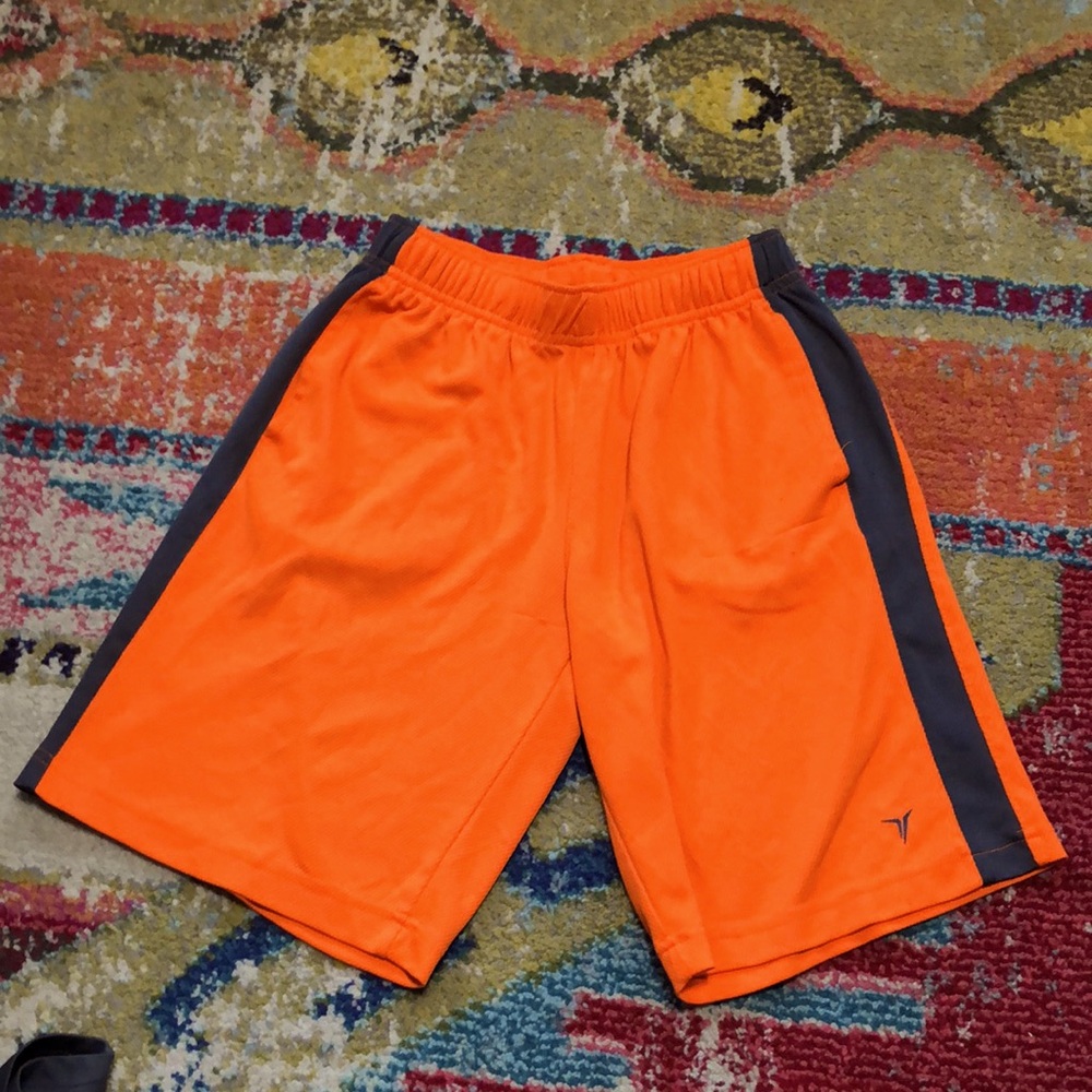 🧜🏼‍♀️3 for $15 listing!🧜🏼‍♀️ old navy shorts size large (10/12)